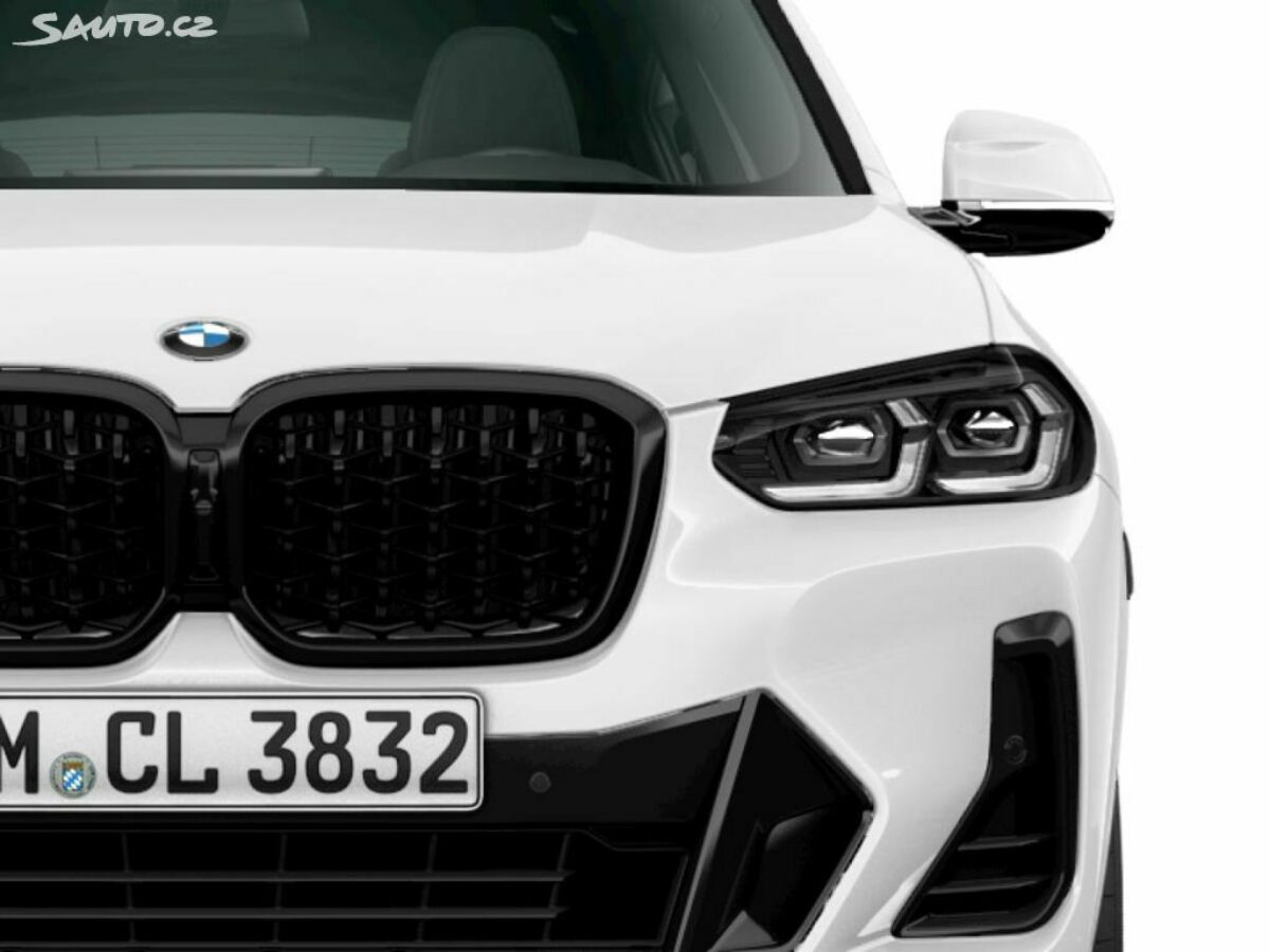 Fotografie vozu - klik pro zvětšení