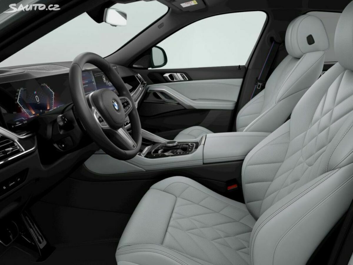 Fotografie vozu - klik pro zvětšení