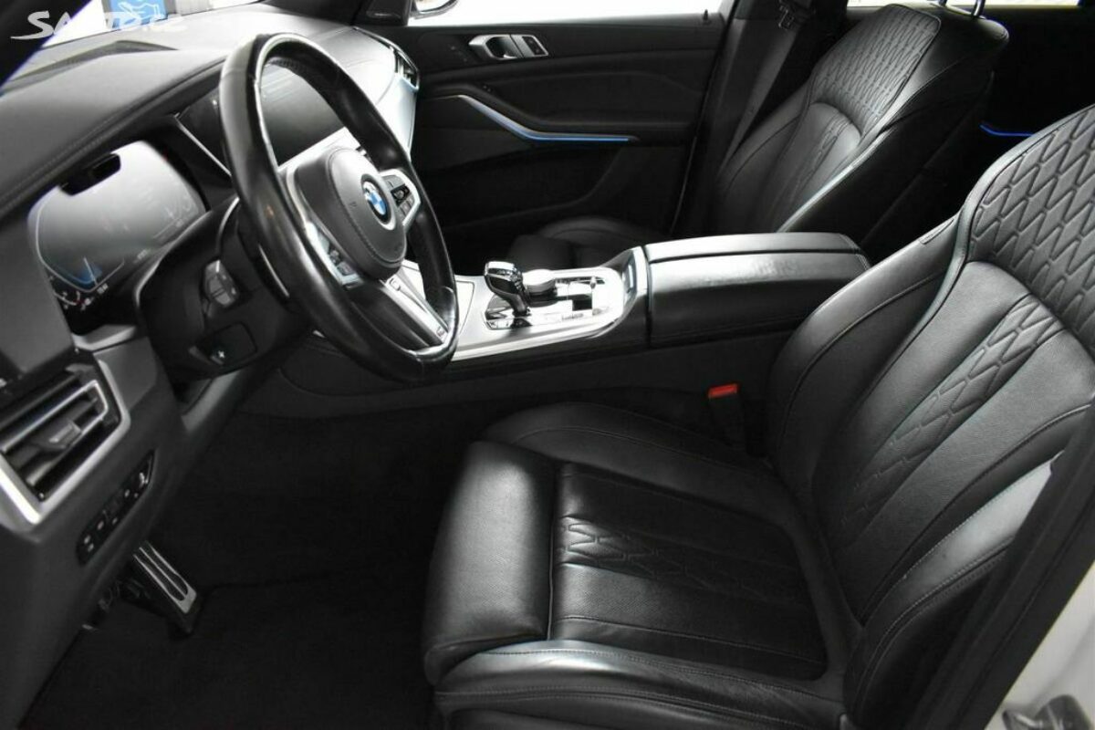 Fotografie vozu - klik pro zvětšení