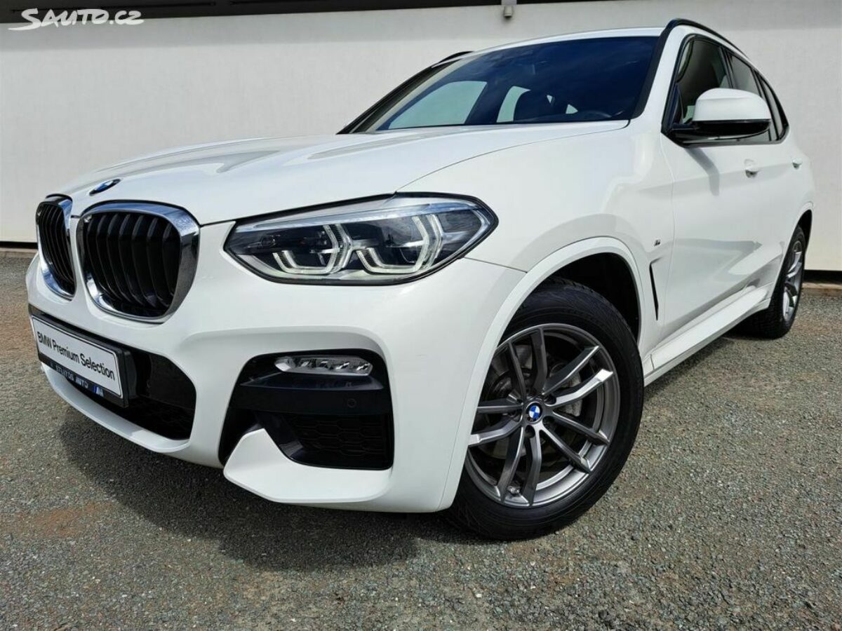 Fotografie vozu - klik pro zvětšení