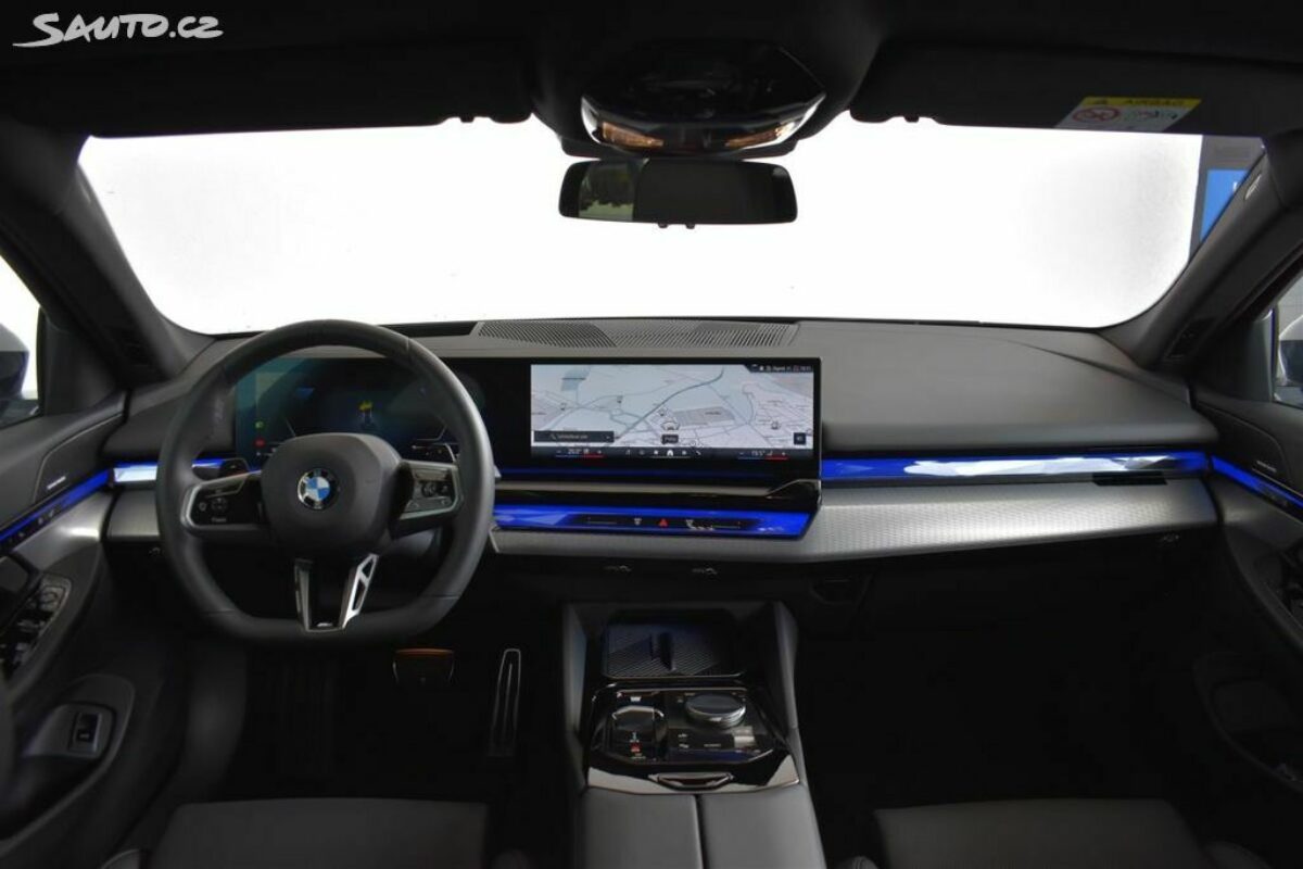 Fotografie vozu - klik pro zvětšení