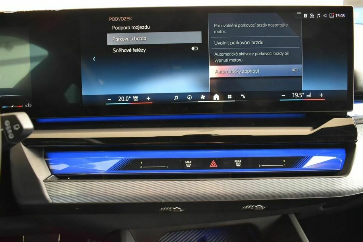 Fotografie vozu - klik pro zvětšení