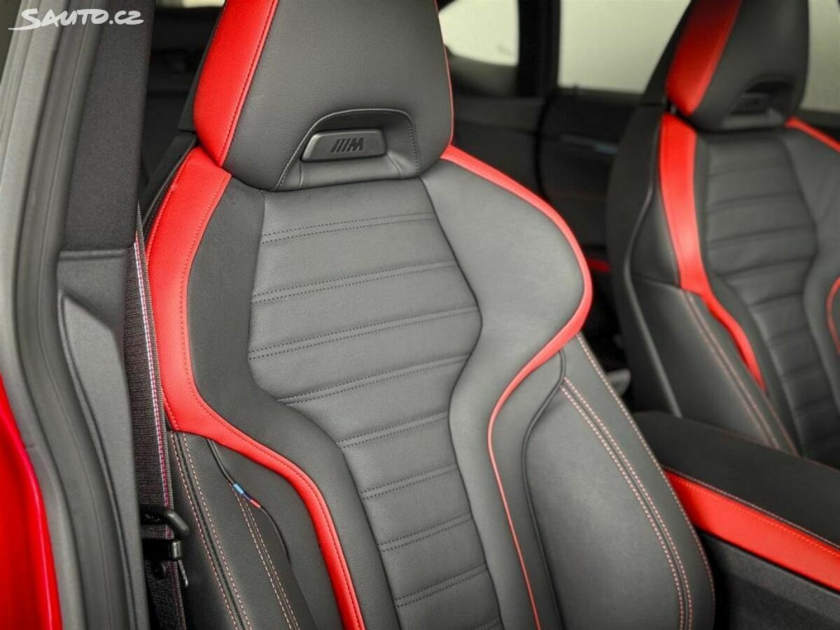 Fotografie vozu - klik pro zvětšení