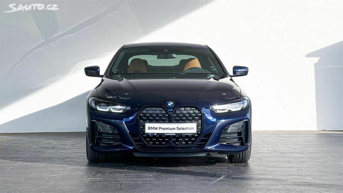 Fotografie vozu - klik pro zvětšení