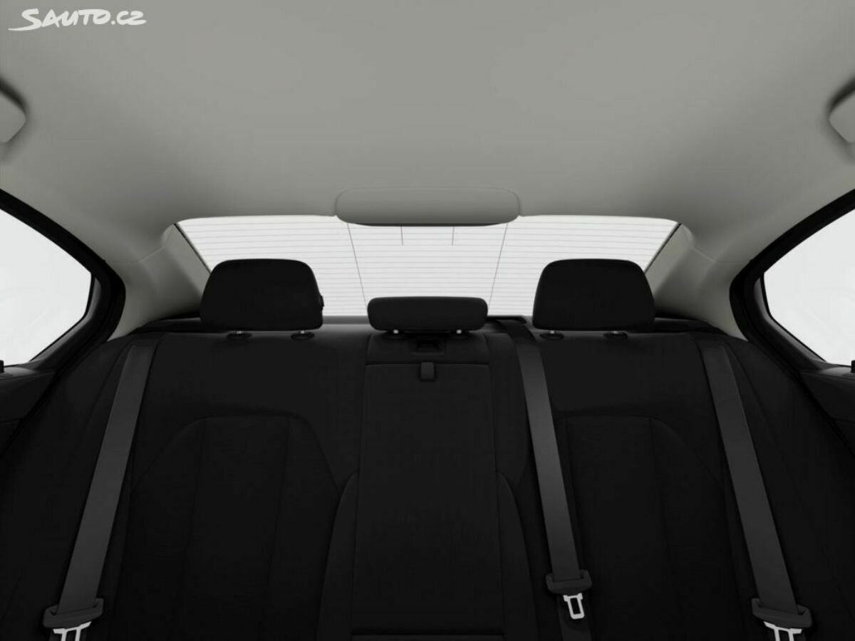 Fotografie vozu - klik pro zvětšení