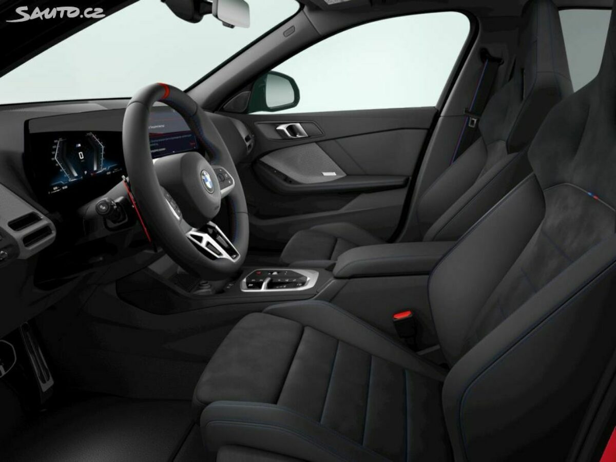 Fotografie vozu - klik pro zvětšení