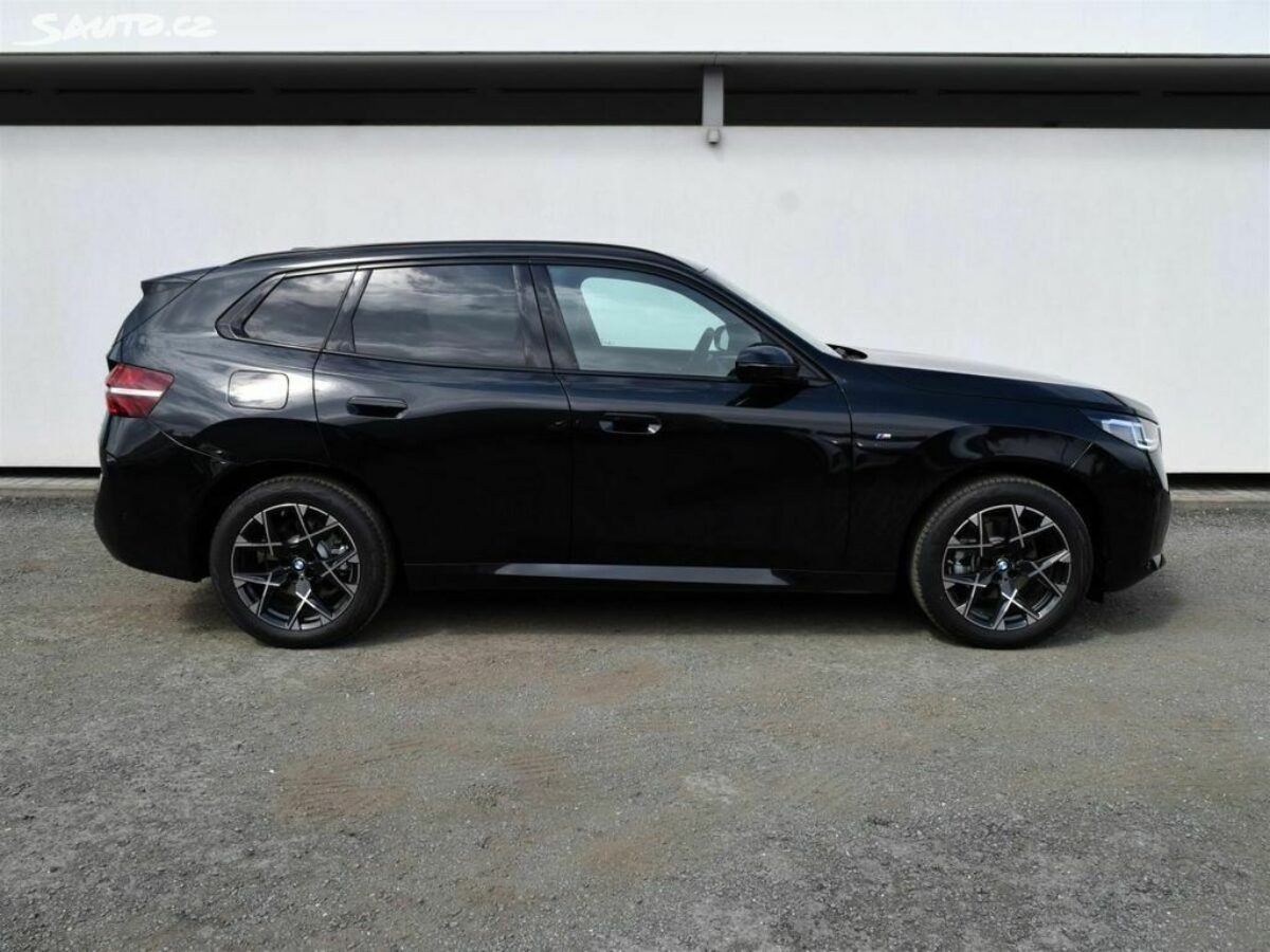 Fotografie vozu - klik pro zvětšení