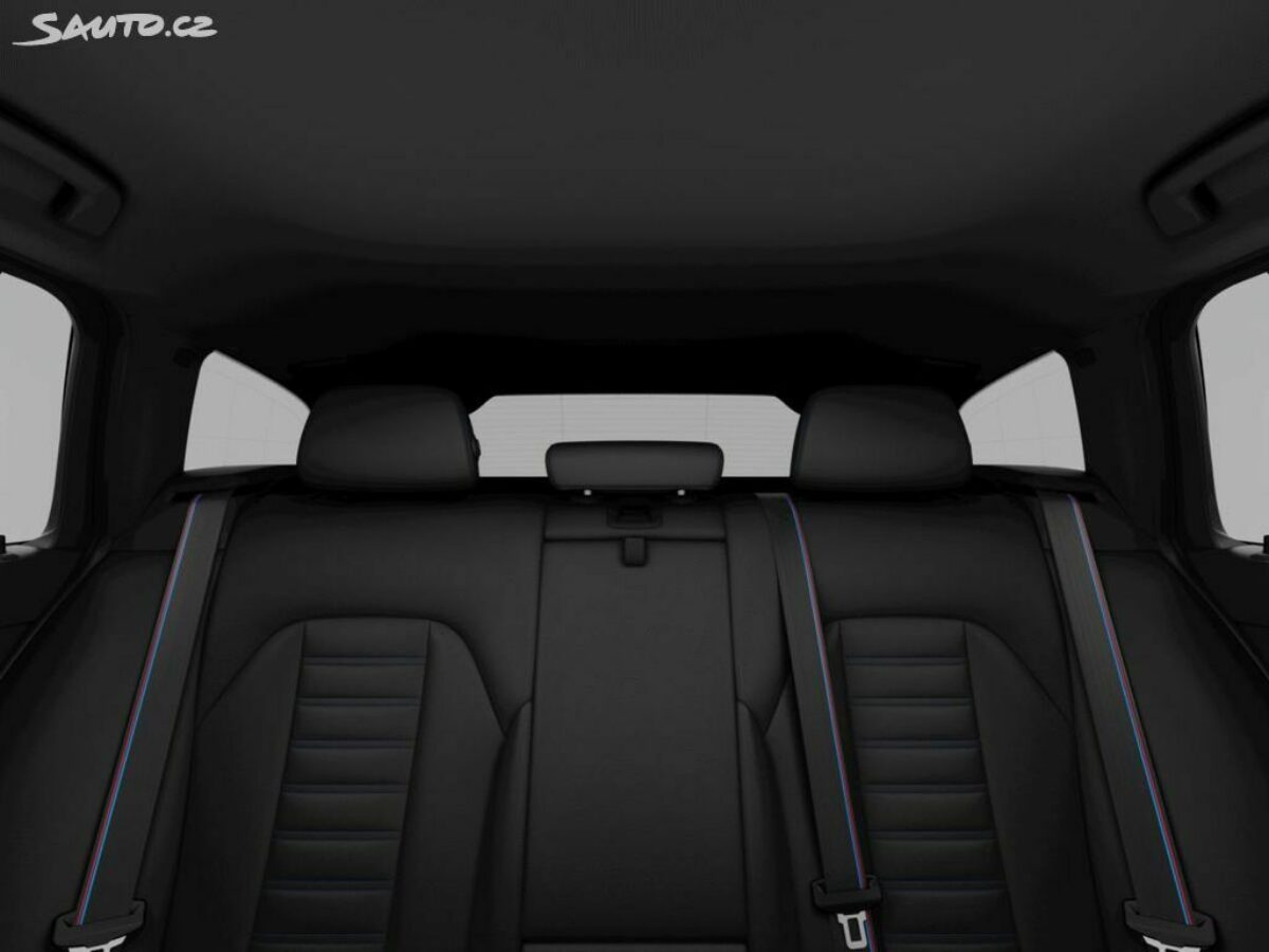 Fotografie vozu - klik pro zvětšení