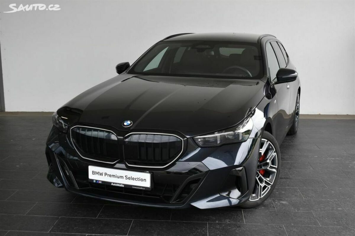 Fotografie vozu - klik pro zvětšení