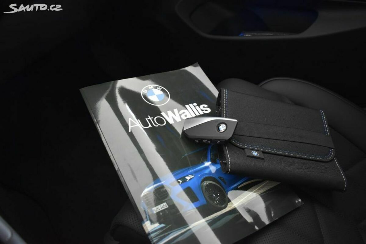 Fotografie vozu - klik pro zvětšení