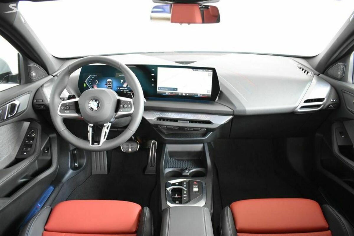 Fotografie vozu - klik pro zvětšení