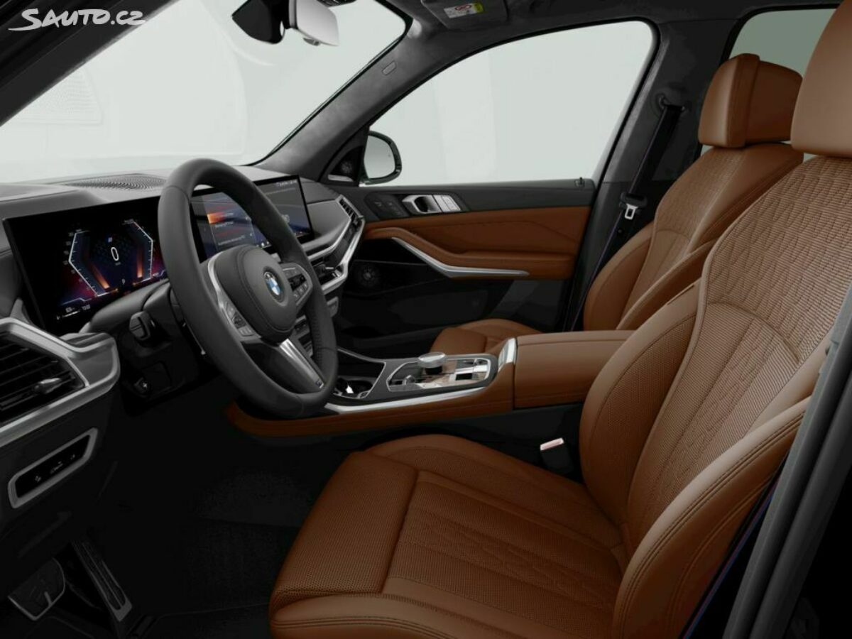 Fotografie vozu - klik pro zvětšení