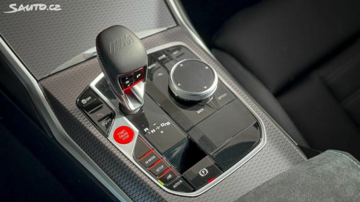 Fotografie vozu - klik pro zvětšení