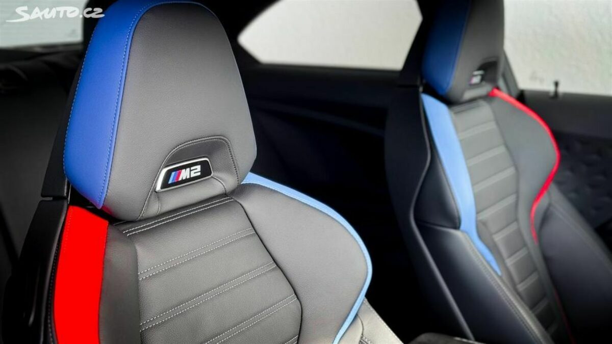 Fotografie vozu - klik pro zvětšení