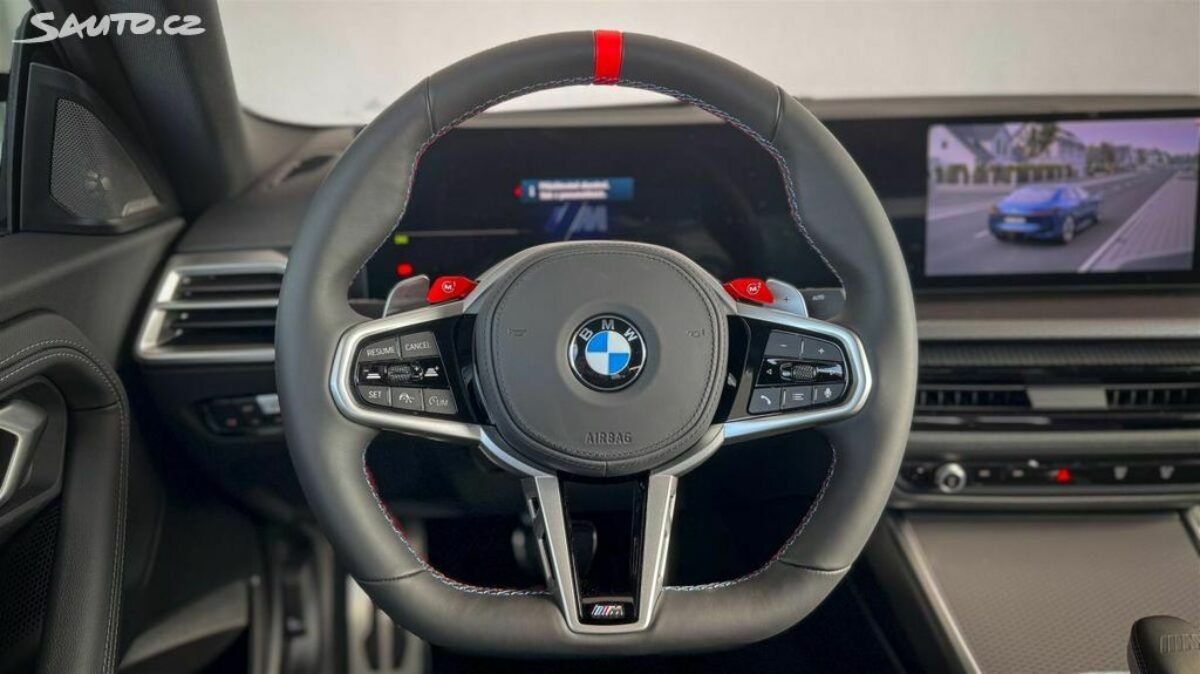 Fotografie vozu - klik pro zvětšení