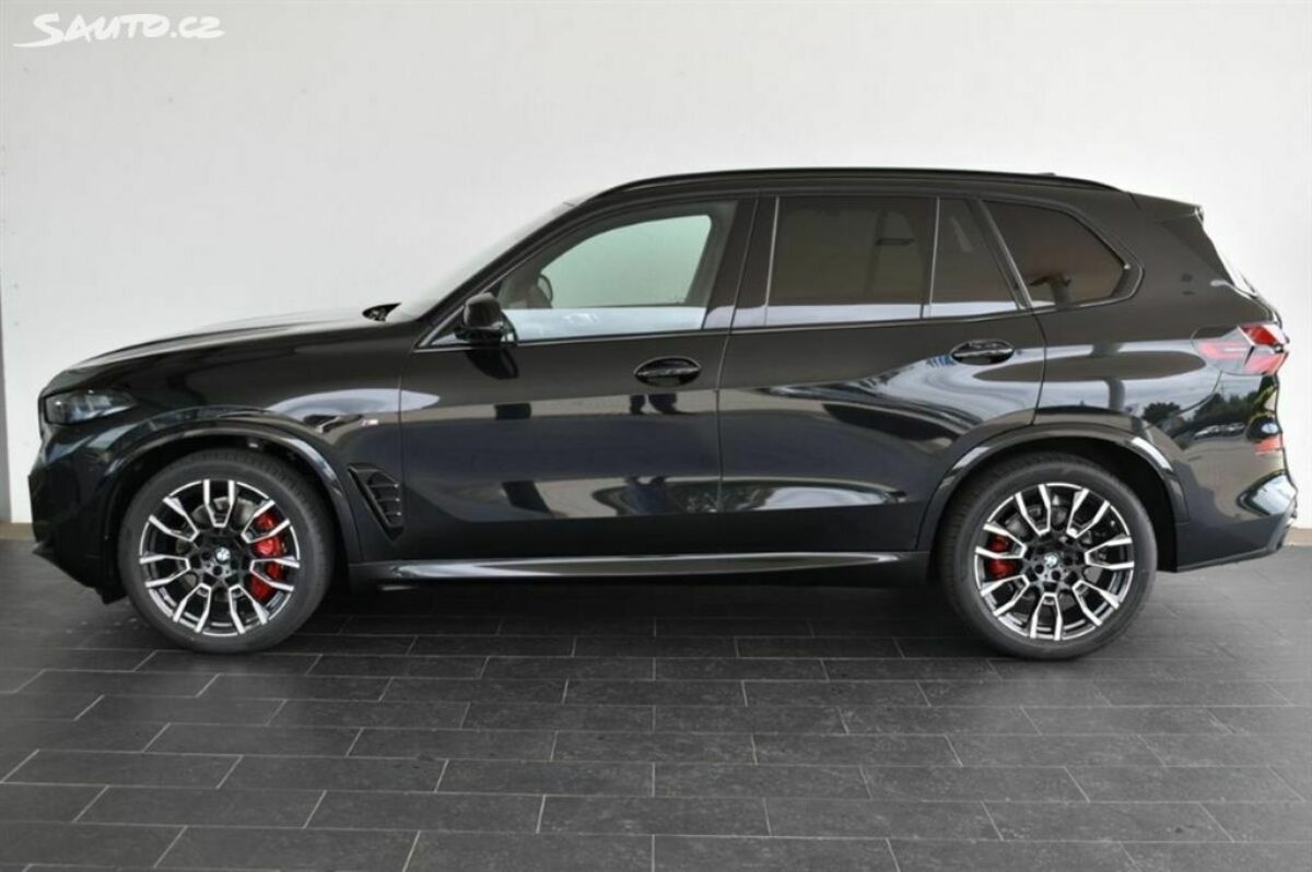 Fotografie vozu - klik pro zvětšení