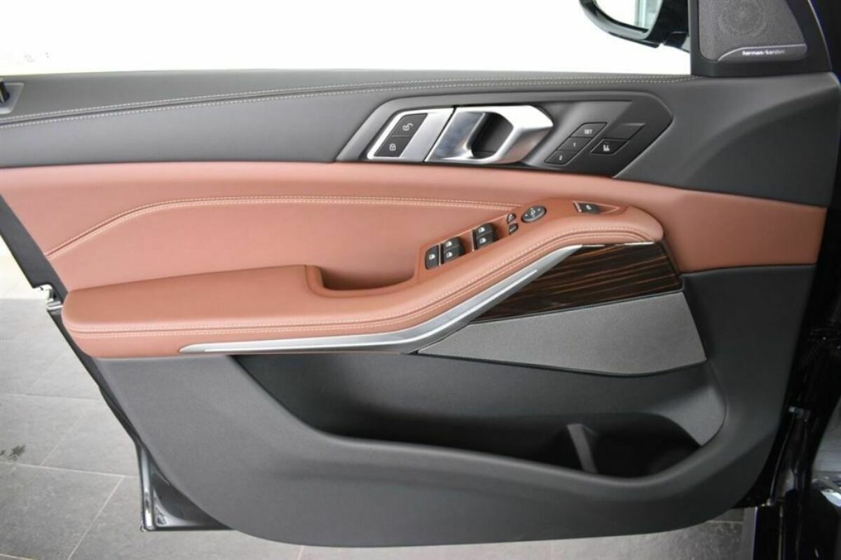 Fotografie vozu - klik pro zvětšení