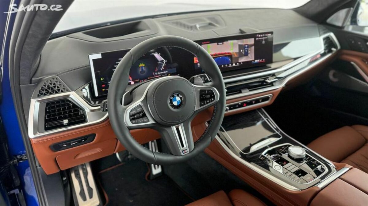 Fotografie vozu - klik pro zvětšení