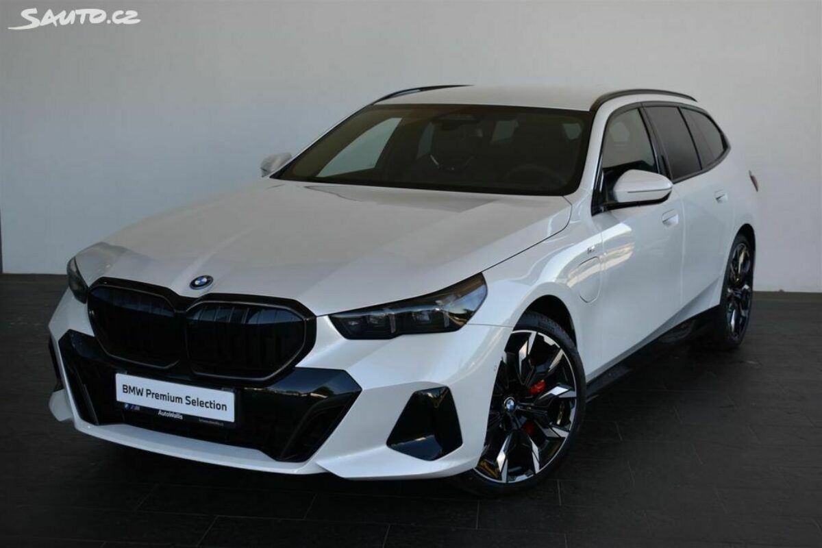 Fotografie vozu - klik pro zvětšení