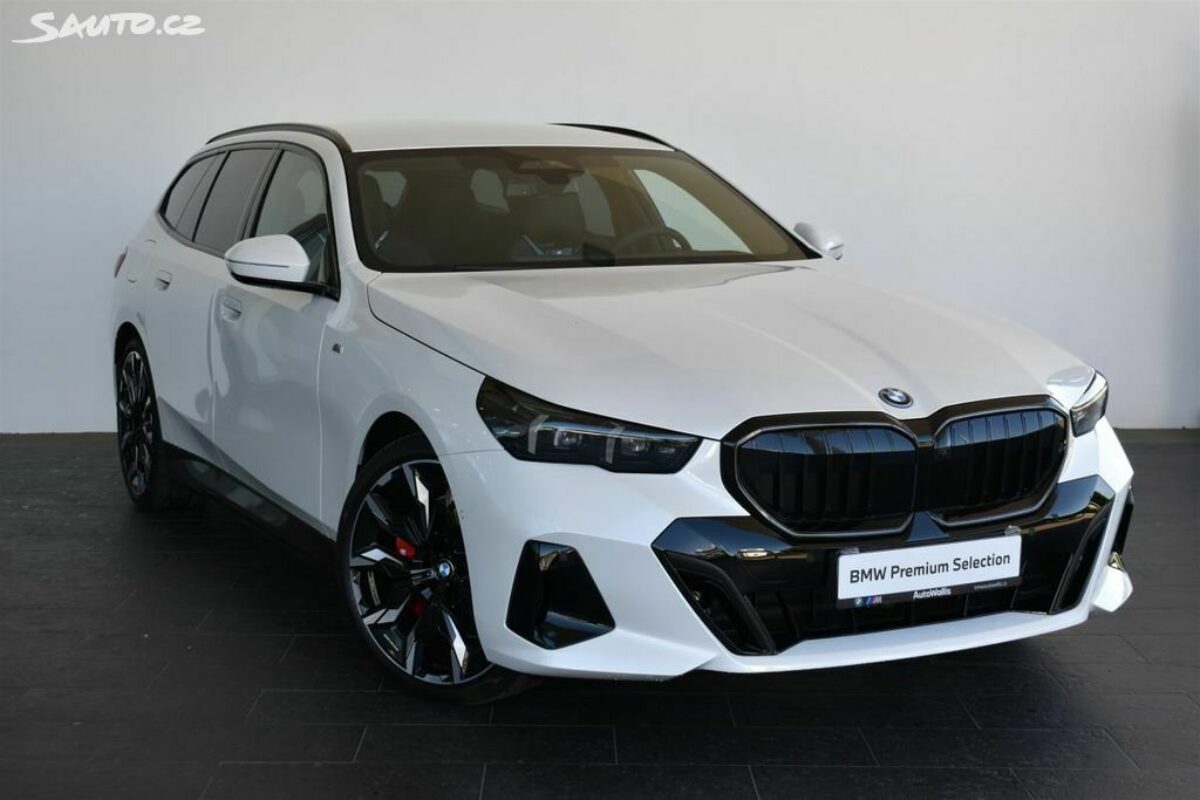 Fotografie vozu - klik pro zvětšení