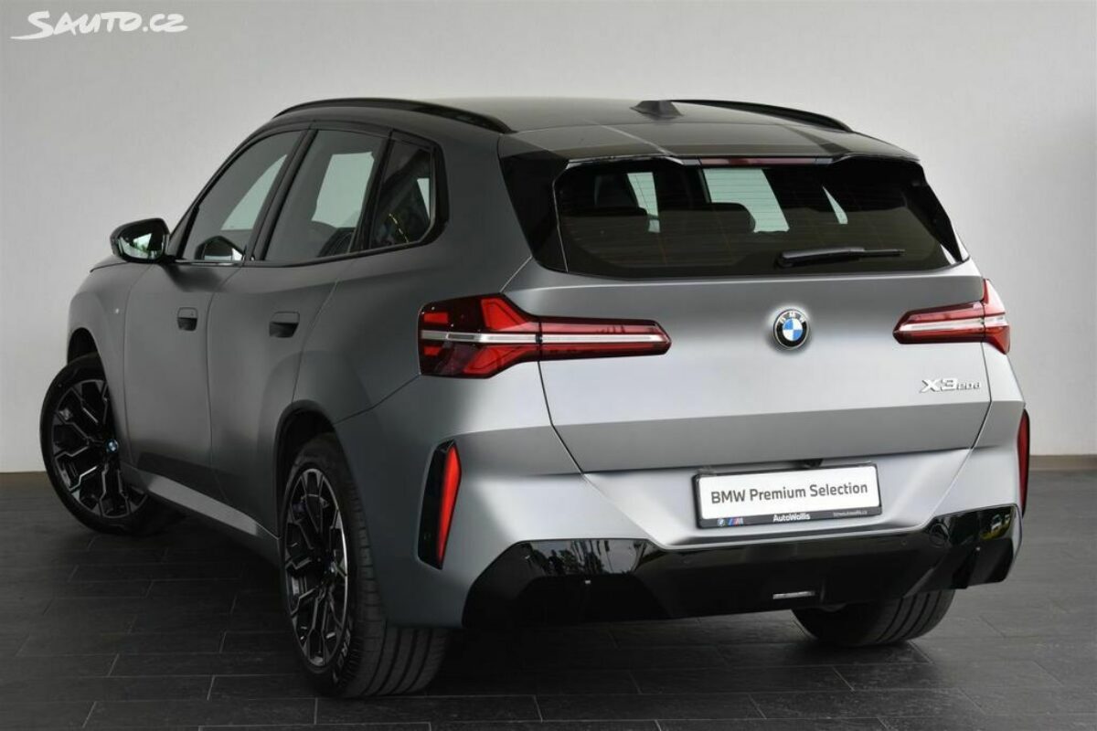 Fotografie vozu - klik pro zvětšení