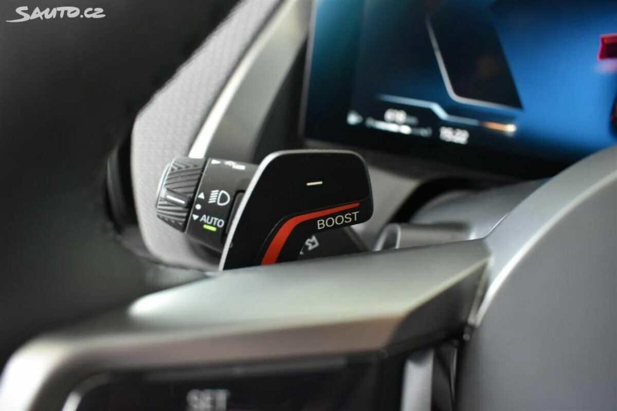 Fotografie vozu - klik pro zvětšení