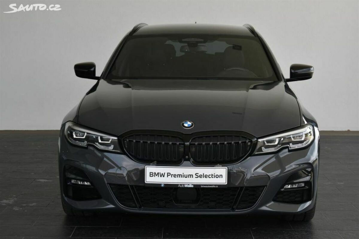 Fotografie vozu - klik pro zvětšení