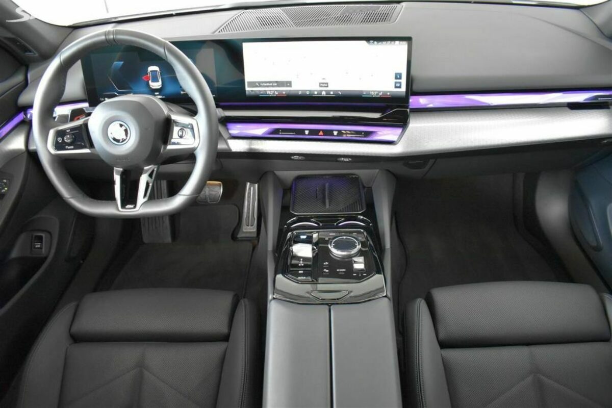 Fotografie vozu - klik pro zvětšení