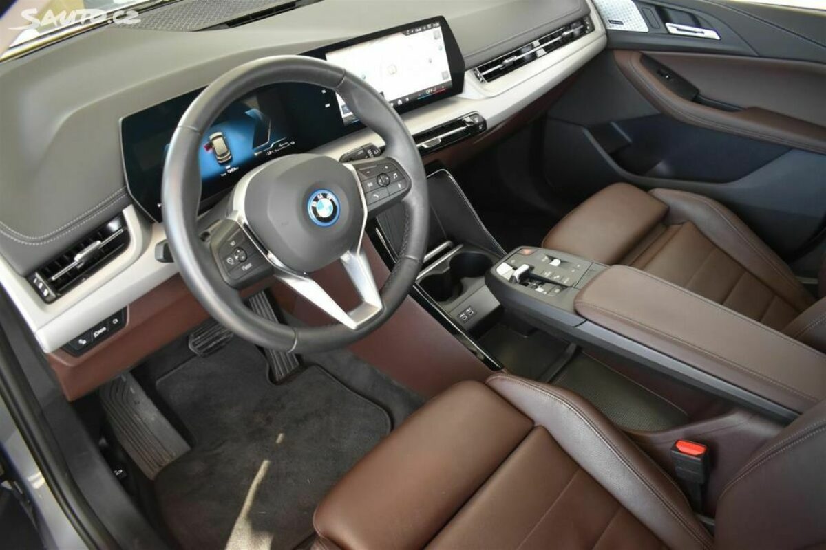 Fotografie vozu - klik pro zvětšení