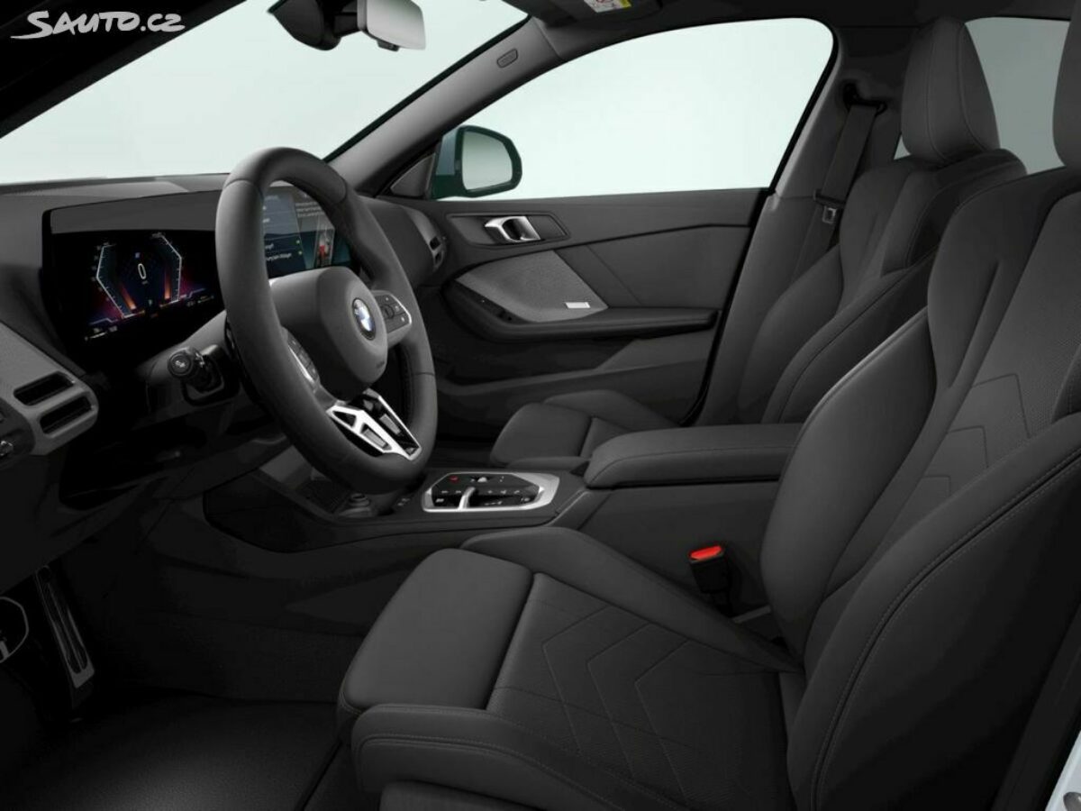 Fotografie vozu - klik pro zvětšení