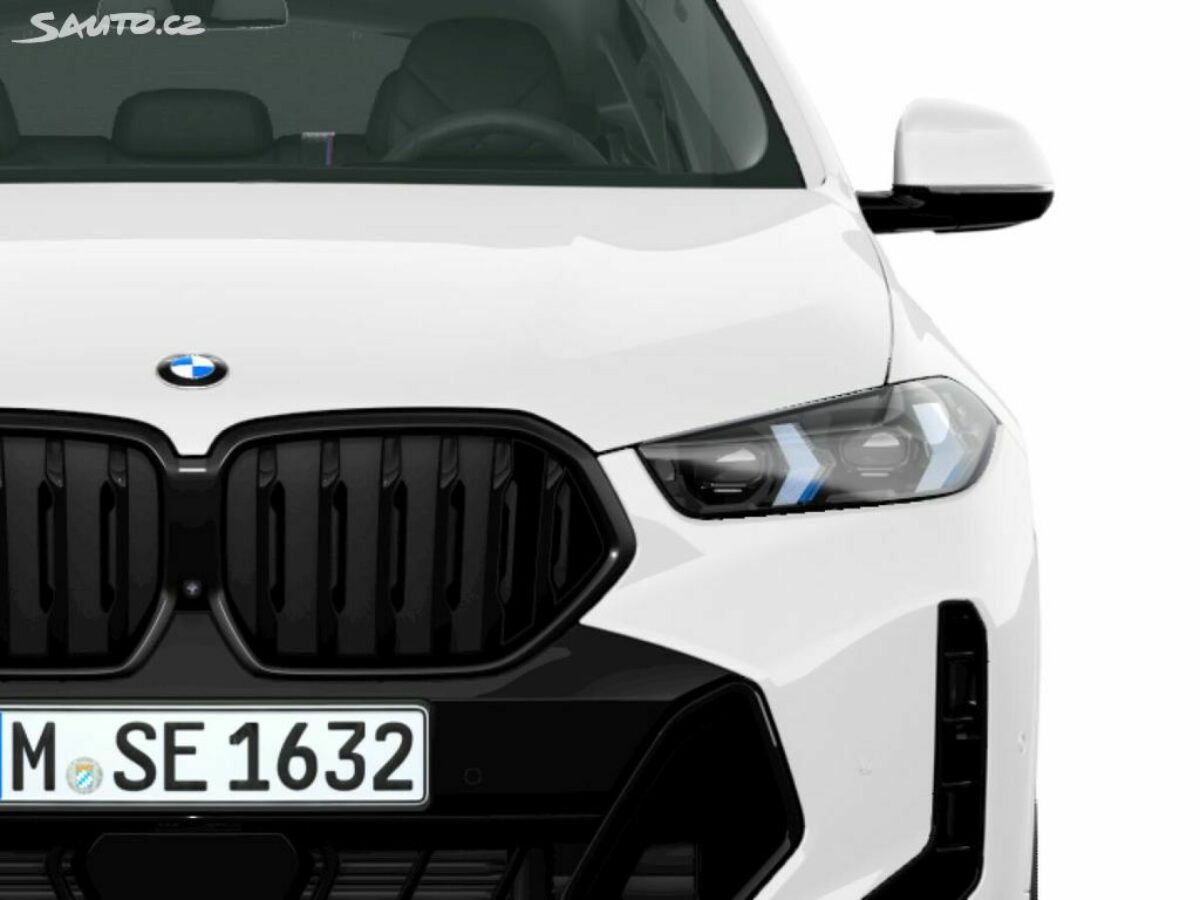 Fotografie vozu - klik pro zvětšení