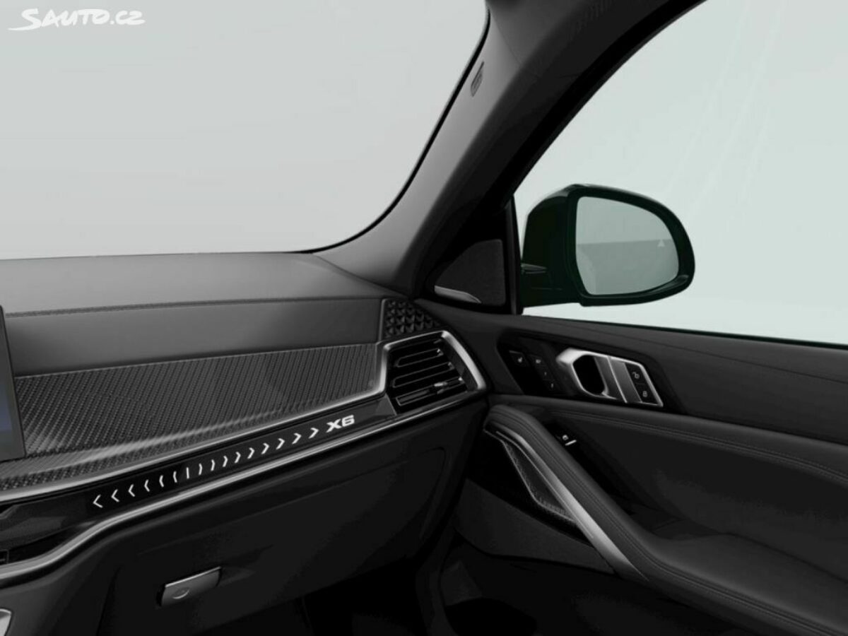 Fotografie vozu - klik pro zvětšení