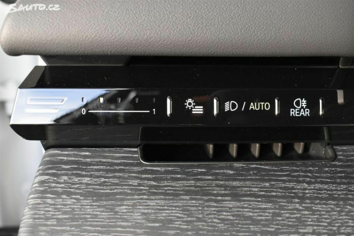 Fotografie vozu - klik pro zvětšení