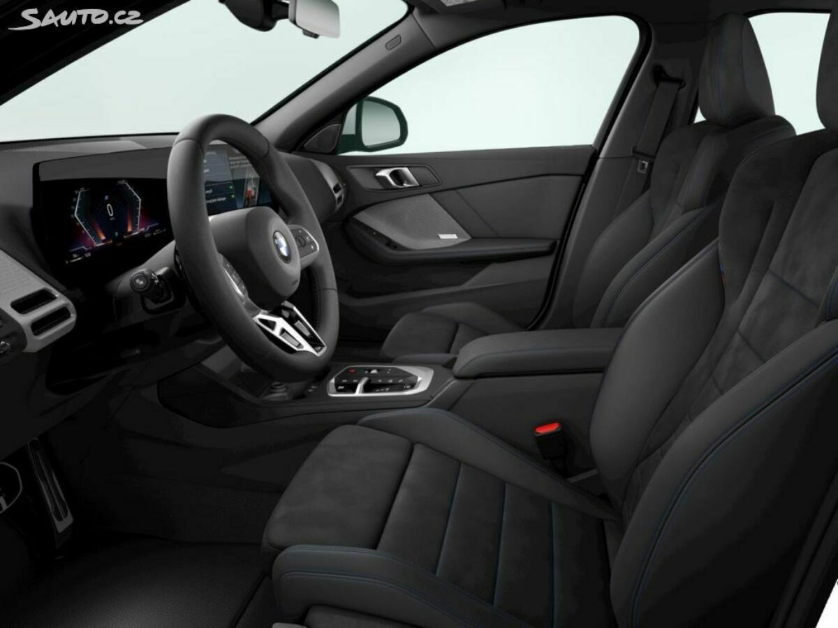 Fotografie vozu - klik pro zvětšení