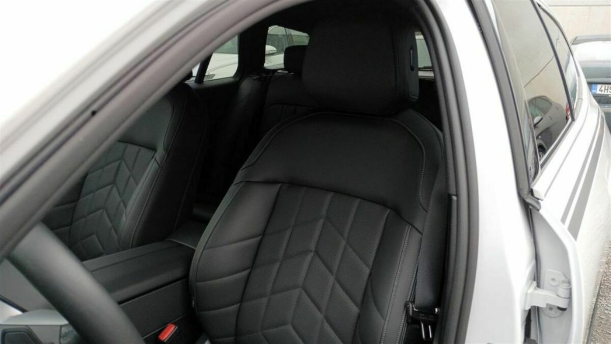 Fotografie vozu - klik pro zvětšení