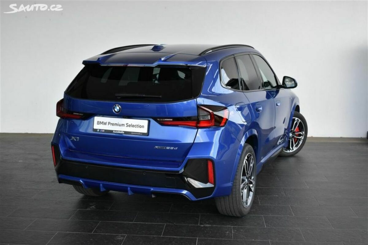 Fotografie vozu - klik pro zvětšení