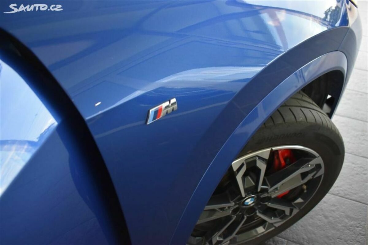 Fotografie vozu - klik pro zvětšení