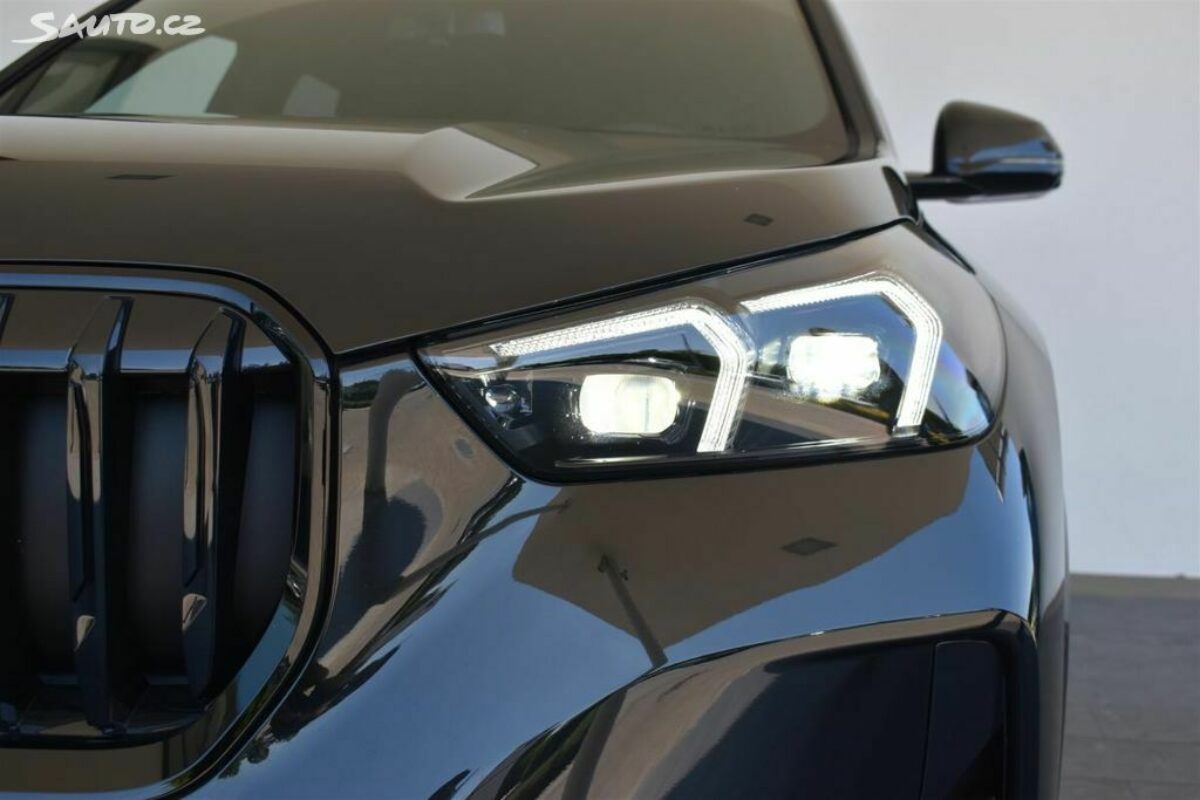 Fotografie vozu - klik pro zvětšení