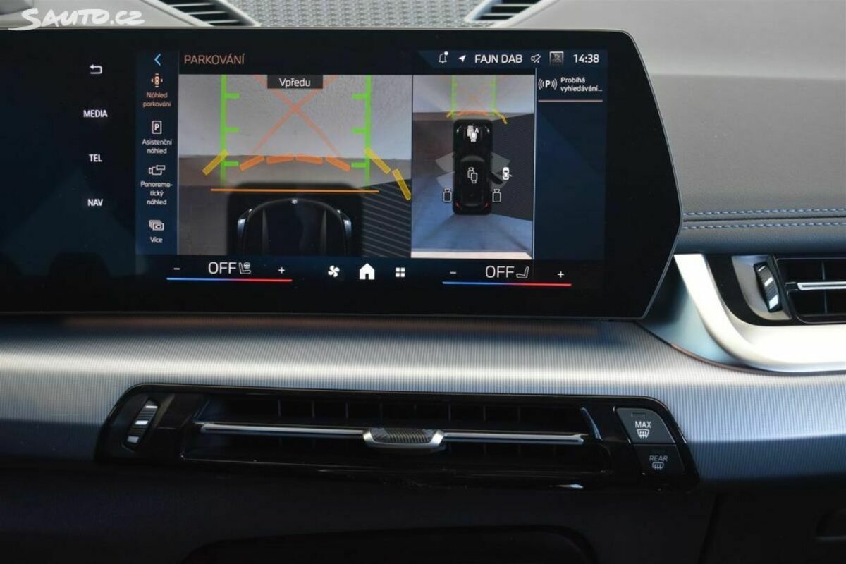 Fotografie vozu - klik pro zvětšení