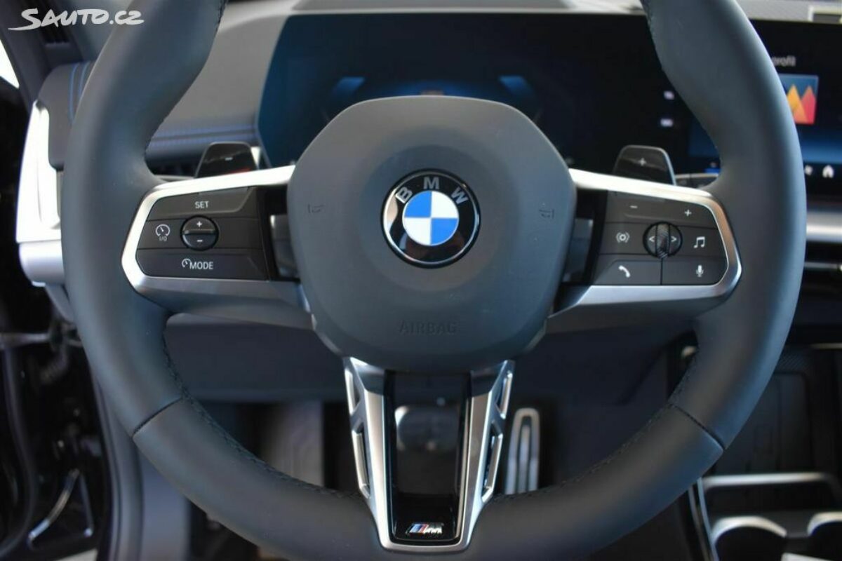 Fotografie vozu - klik pro zvětšení