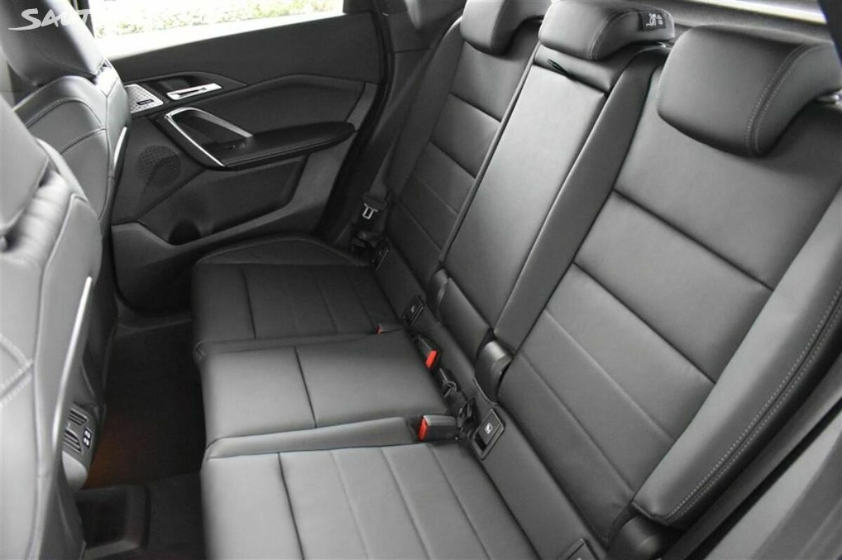 Fotografie vozu - klik pro zvětšení