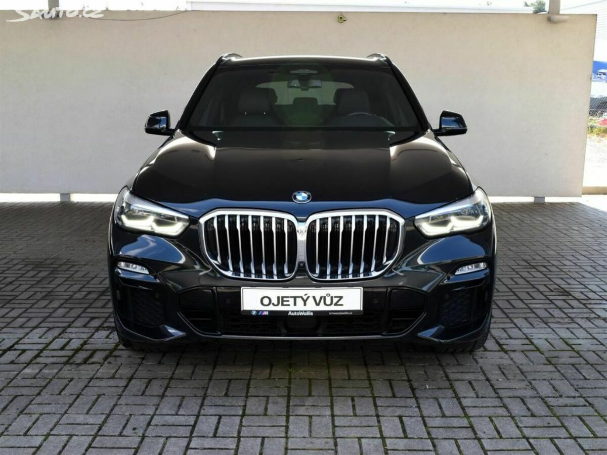 Fotografie vozu - klik pro zvětšení