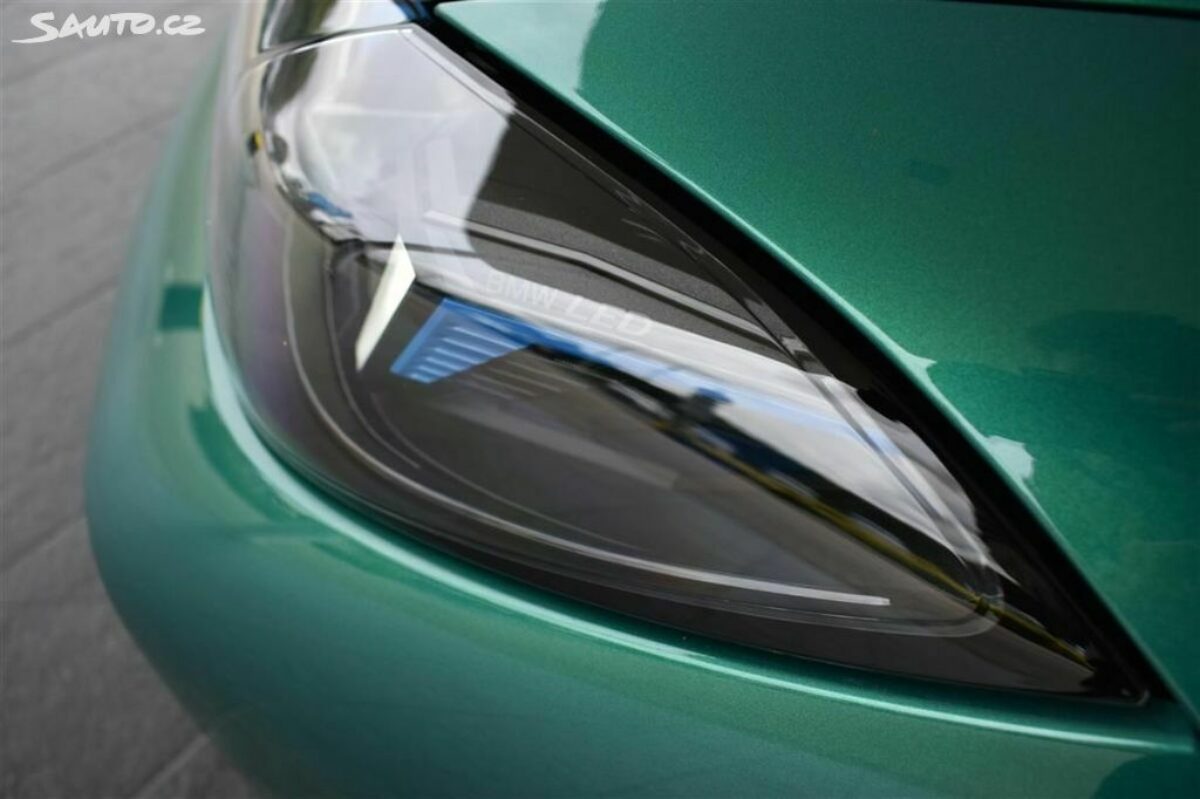 Fotografie vozu - klik pro zvětšení