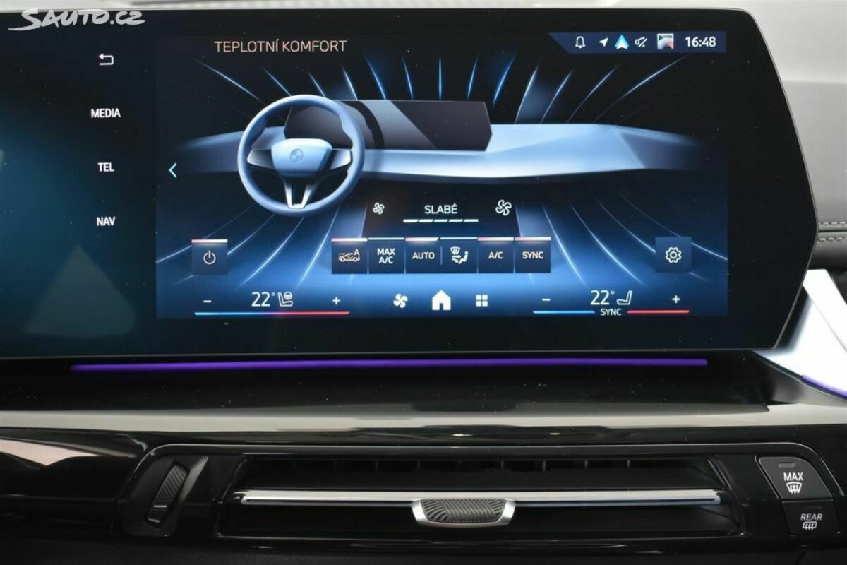 Fotografie vozu - klik pro zvětšení