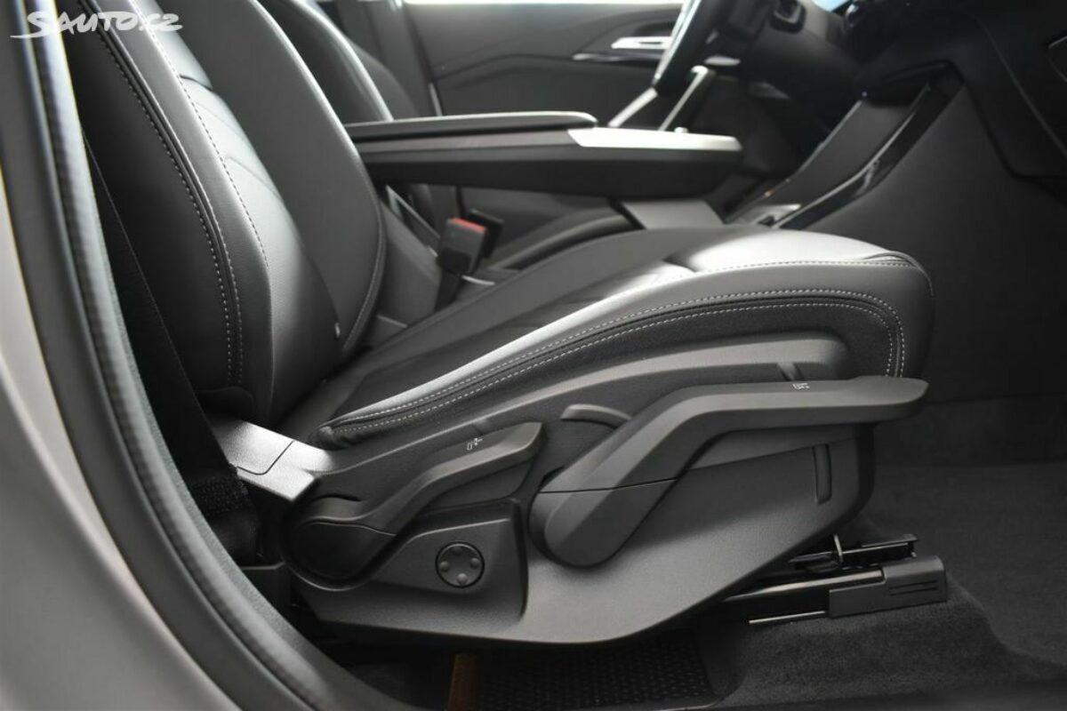 Fotografie vozu - klik pro zvětšení