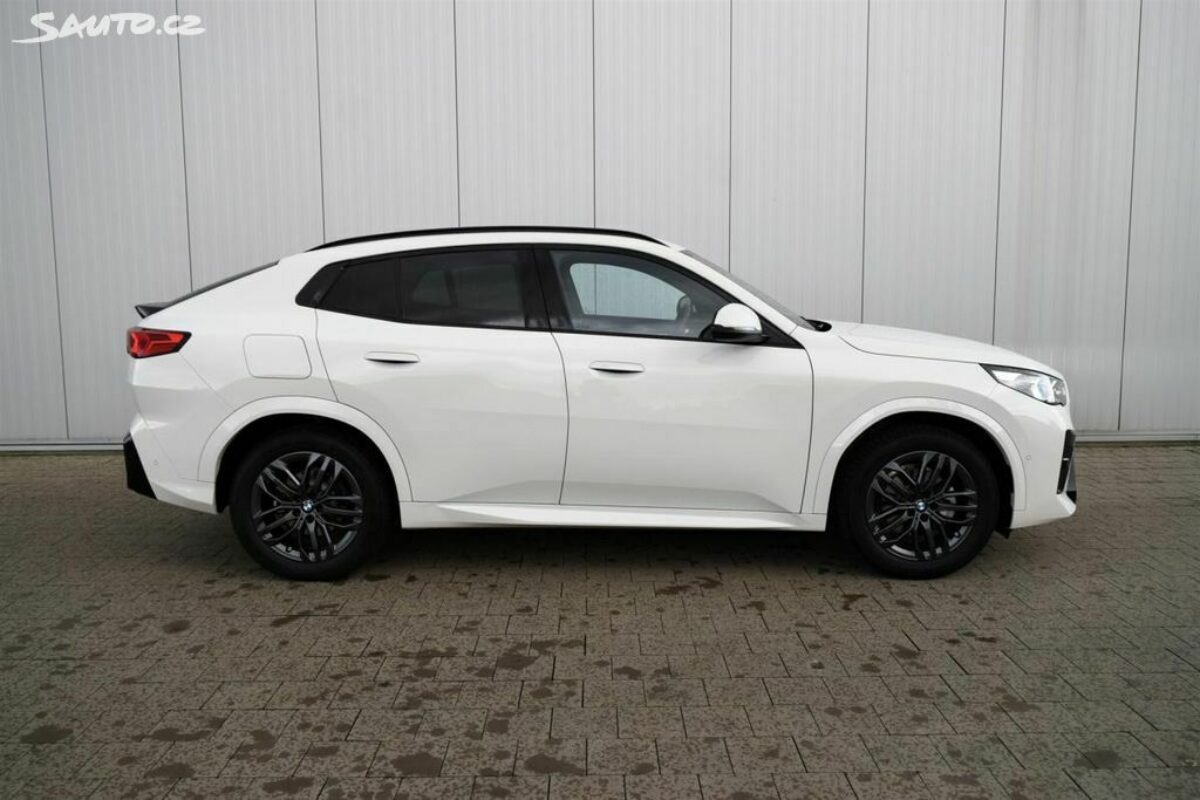 Fotografie vozu - klik pro zvětšení