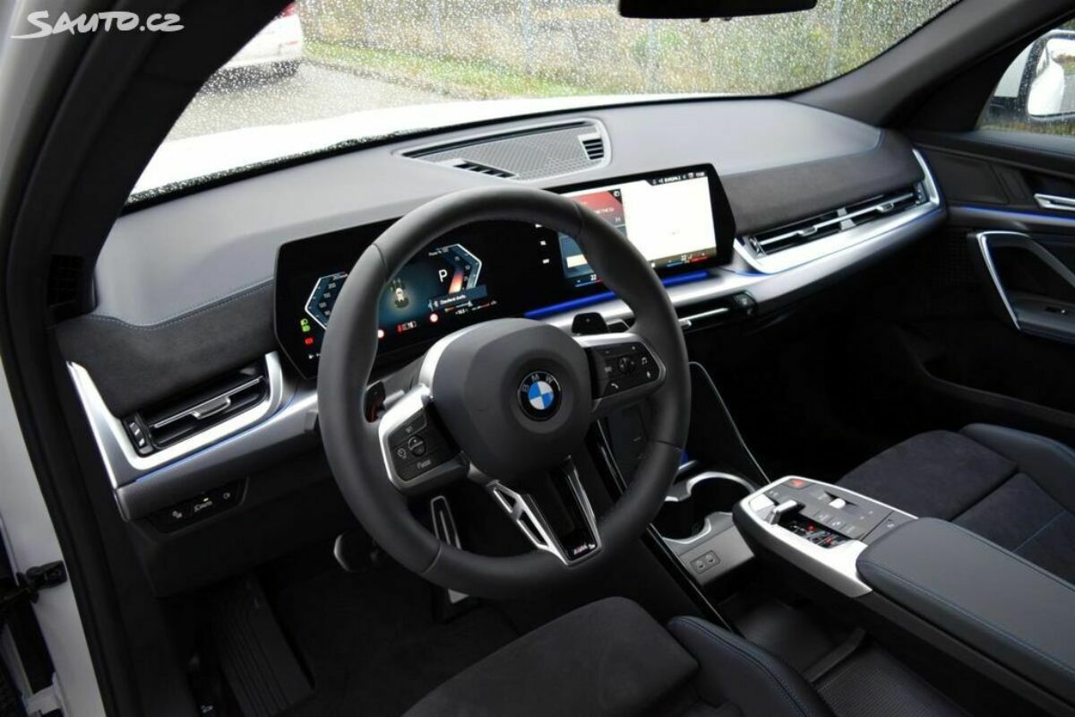 Fotografie vozu - klik pro zvětšení