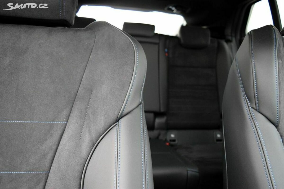 Fotografie vozu - klik pro zvětšení