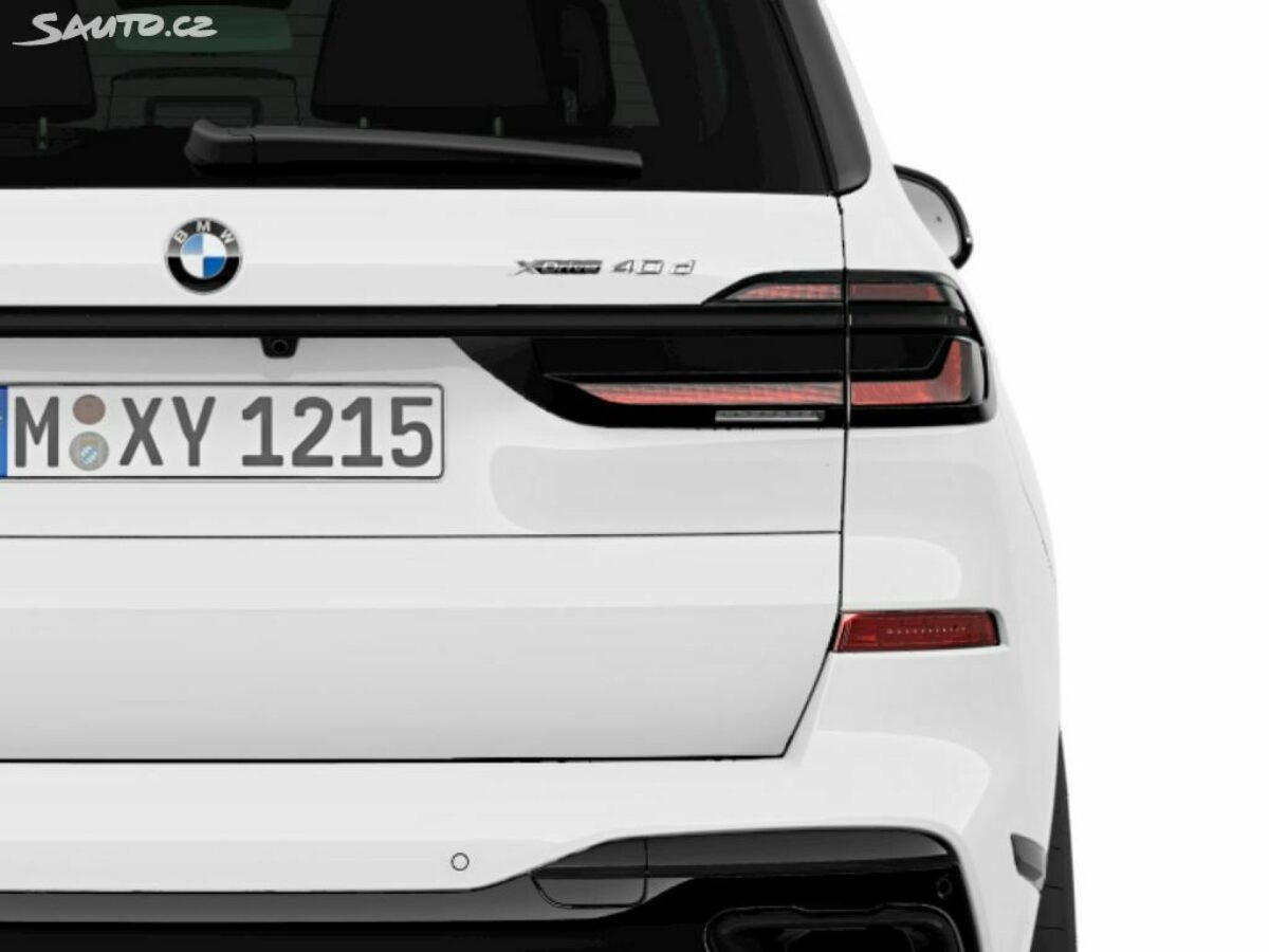 Fotografie vozu - klik pro zvětšení