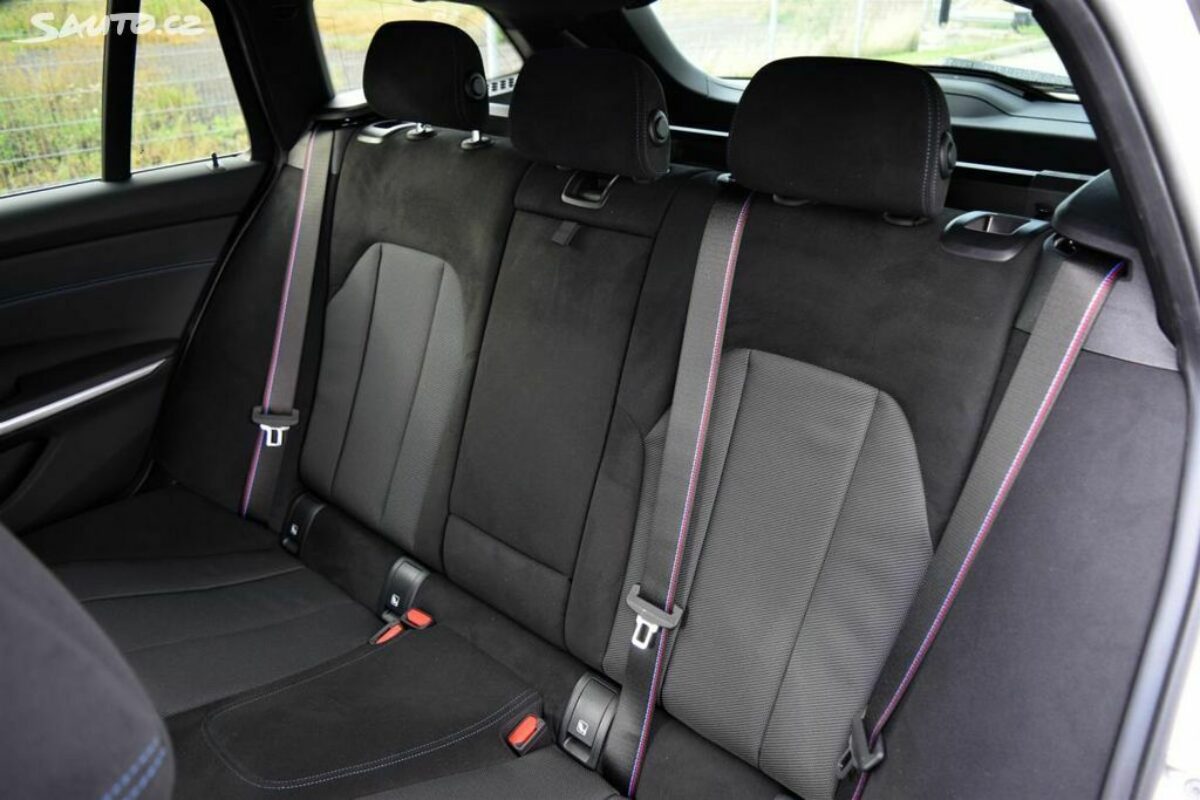 Fotografie vozu - klik pro zvětšení